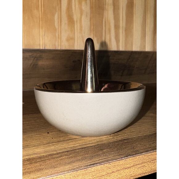 West Emory Ring Holder Ceramic - Picture 2 of 7